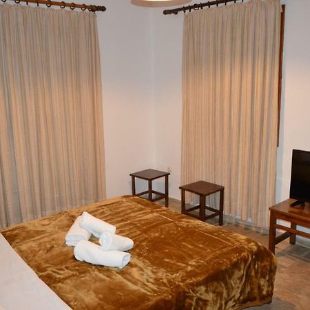 Maria Parameriti Apartments Poros  Bagian luar foto