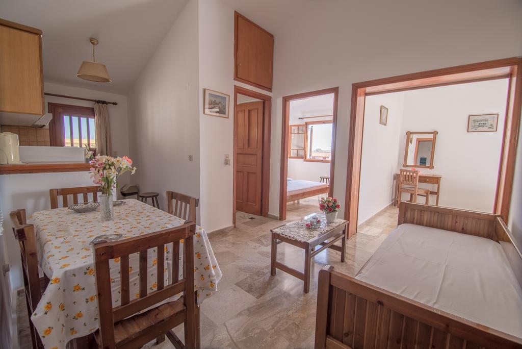 Maria Parameriti Apartments Poros  Bagian luar foto