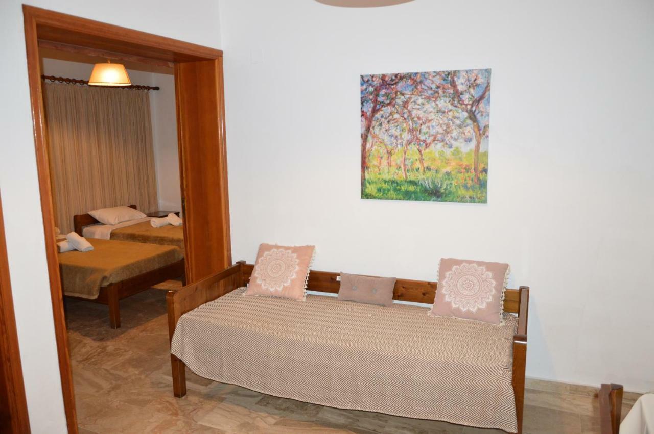 Maria Parameriti Apartments Poros  Bagian luar foto